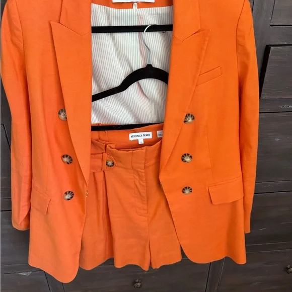 Veronica Beard Vibrant Orange shorts - Picture 2 of 6